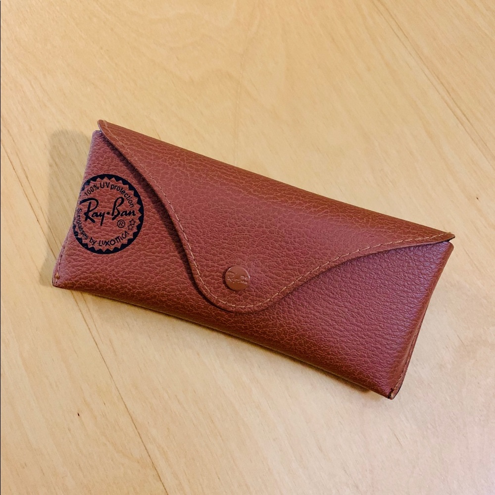 Brown Ray-Ban Case